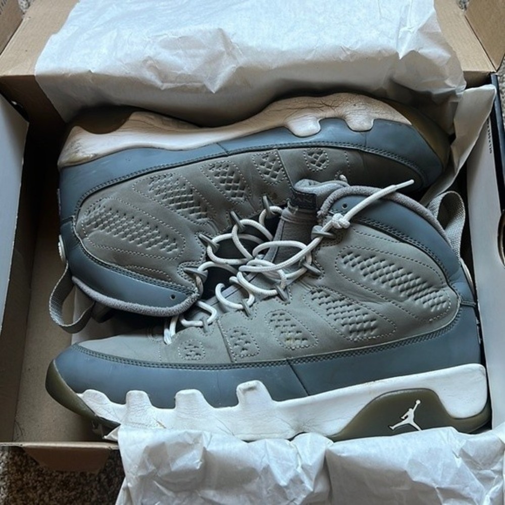 Air Jordan 9 Retro 'Cool Grey' 2012 in Mens sz 9